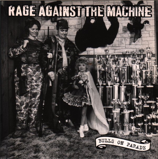 Escucha y descarga Bulls on Parade de Rage Against the Machine