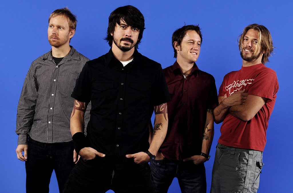 Escucha y descarga I’ll Stick Around de Foo Fighters