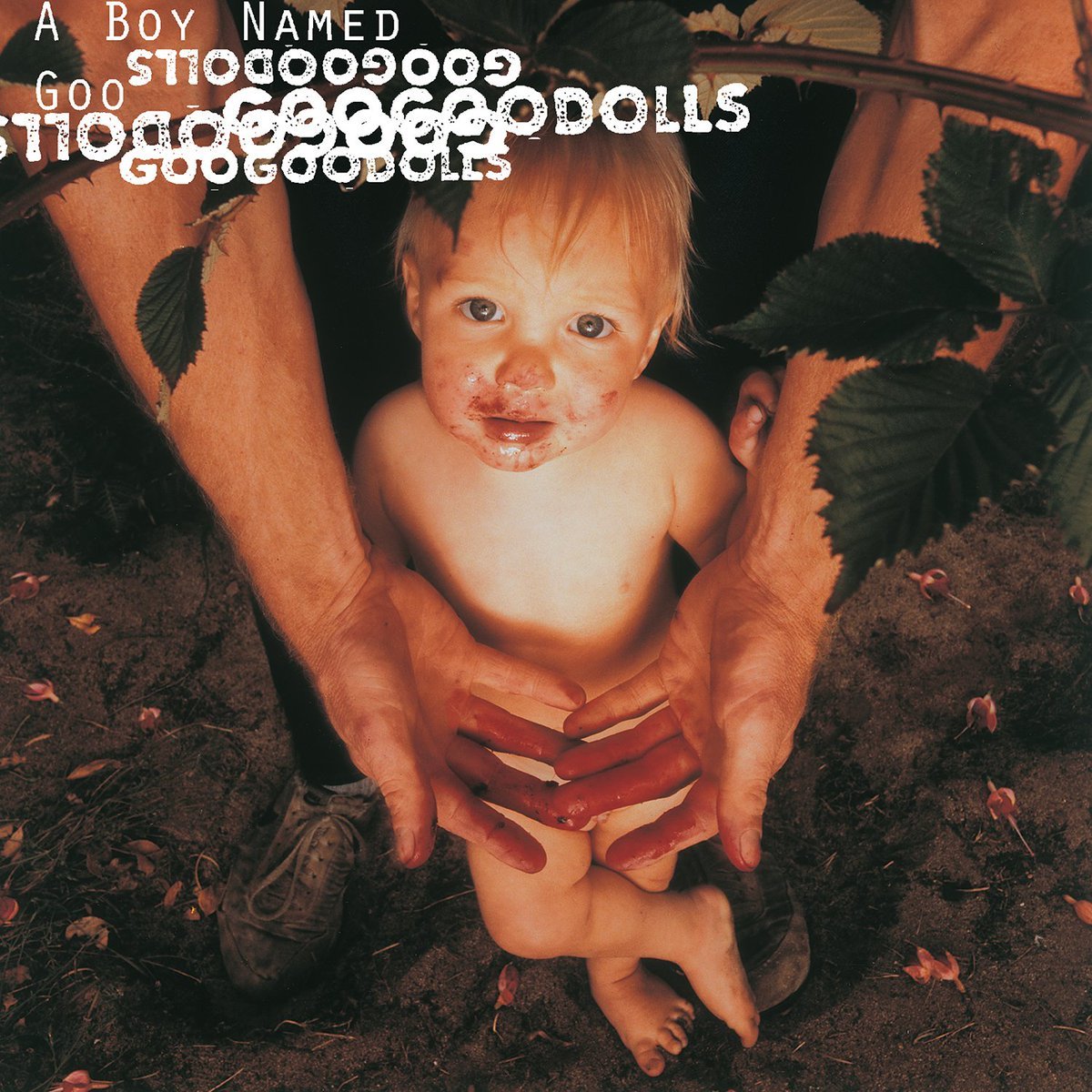 Escucha y descarga Naked de The Goo Goo Dolls